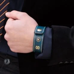 Salt & Hide Bracelet En Cuir Bleu Reeve 11 Salt & Hide Bracelet En Cuir Bleu Reeve -Bijouterie Soldes Boutique 13340 bracelet