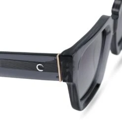 Otsu Occasus | Lunettes De Soleil Carrées Translucides à Verres Gris Clairs Polarisés -Bijouterie Soldes Boutique 16 3 glasot 1