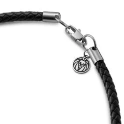 Lucleon Tenvis | Collier En Cuir Avec Onyx Et Pendentifs Argentés 5 Mm 9 Lucleon Tenvis | Collier En Cuir Avec Onyx Et Pendentifs Argentés 5 Mm -Bijouterie Soldes Boutique 17 3kollin