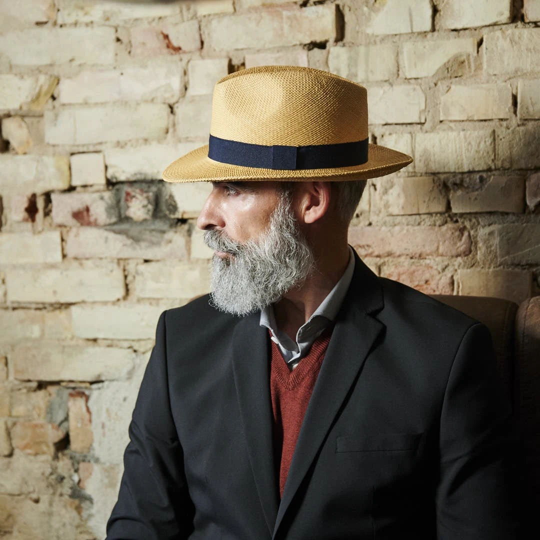 Fawler Chapeau Panama Moda Couleur Havane Clair Avec Gallon Bleu Marine Piero 5 Fawler Chapeau Panama Moda Couleur Havane Clair Avec Gallon Bleu Marine Piero – Image 3