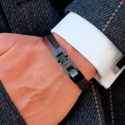 Lucleon Bracelet Roy à Simple Tour En Cuir Foncé Avec Fermoir Noir 12 Lucleon Bracelet Roy à Simple Tour En Cuir Foncé Avec Fermoir Noir -Bijouterie Soldes Boutique black bracelet 2