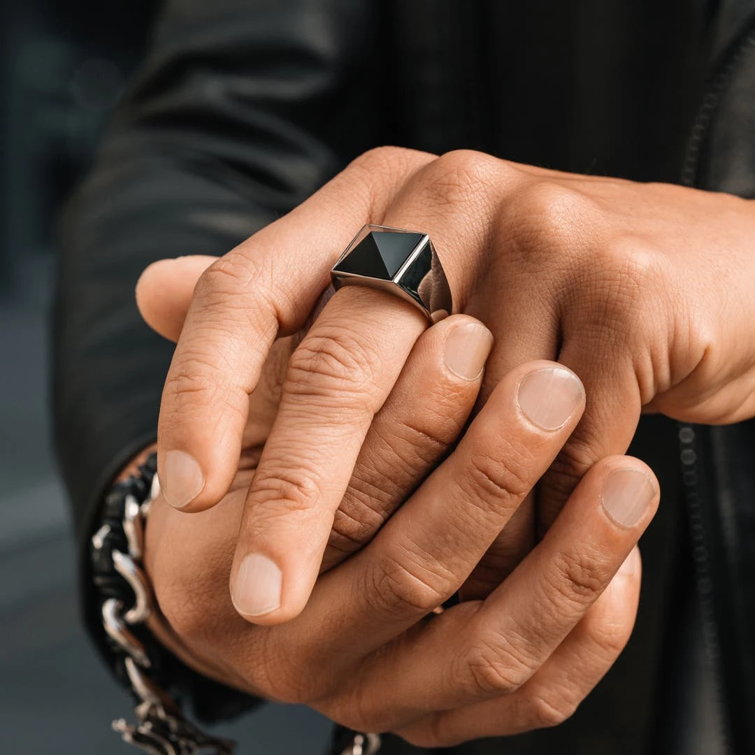 Lucleon Bague Bronze Lanie Makt 5 Lucleon Bague Bronze Lanie Makt – Image 3