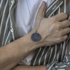 Lucleon Collier Noir Et Argent Lee Makt -Bijouterie Soldes Boutique igc brunoodiaz test collab 3 20859 sq