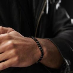 Lucleon Gourmette à Mailles Noires De 8 Mm -Bijouterie Soldes Boutique jwm megashoot bracelets 15086 1