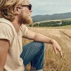 Arkai Atlas | Bracelet L'étoile Polaire En Acier Doré -Bijouterie Soldes Boutique rel atlas drop35 gold ring tobias stelzner 1 x1 25868 25876 25868 1