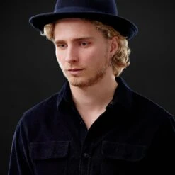 Lucleon Boucle D'oreille En Acier Noir Avec Pendentif Triangle 11 Lucleon Boucle D'oreille En Acier Noir Avec Pendentif Triangle -Bijouterie Soldes Boutique rel megashoot 1 earrings 22304 tobiasst