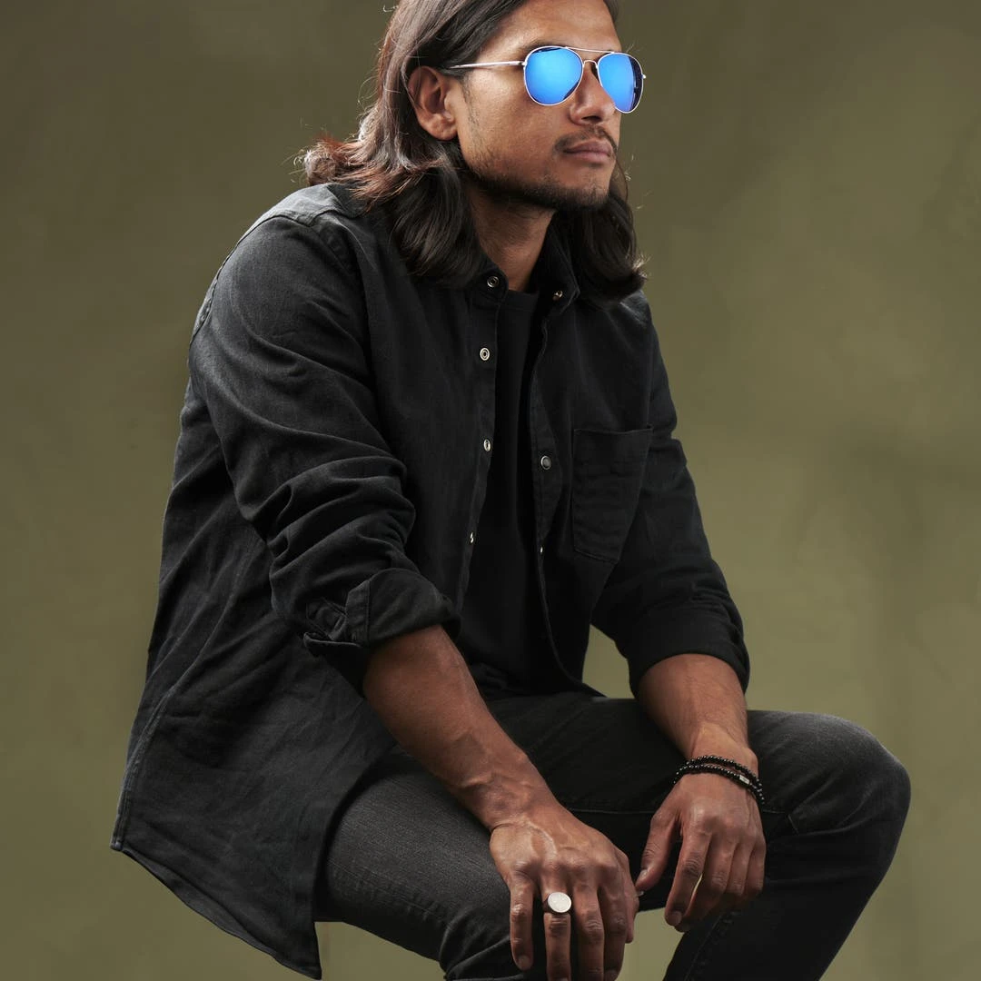 Paul Riley Lunettes De Soleil Aviateur Argentées à Verres Bleu Miroir 7 Paul Riley Lunettes De Soleil Aviateur Argentées à Verres Bleu Miroir – Image 5