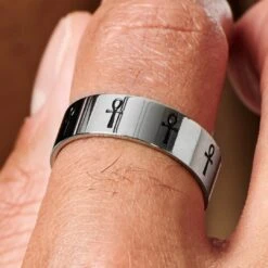 Lucleon Anneau Ankh En Acier Argenté -Bijouterie Soldes Boutique ste ankh productpage bjornvalentin 13 bm
