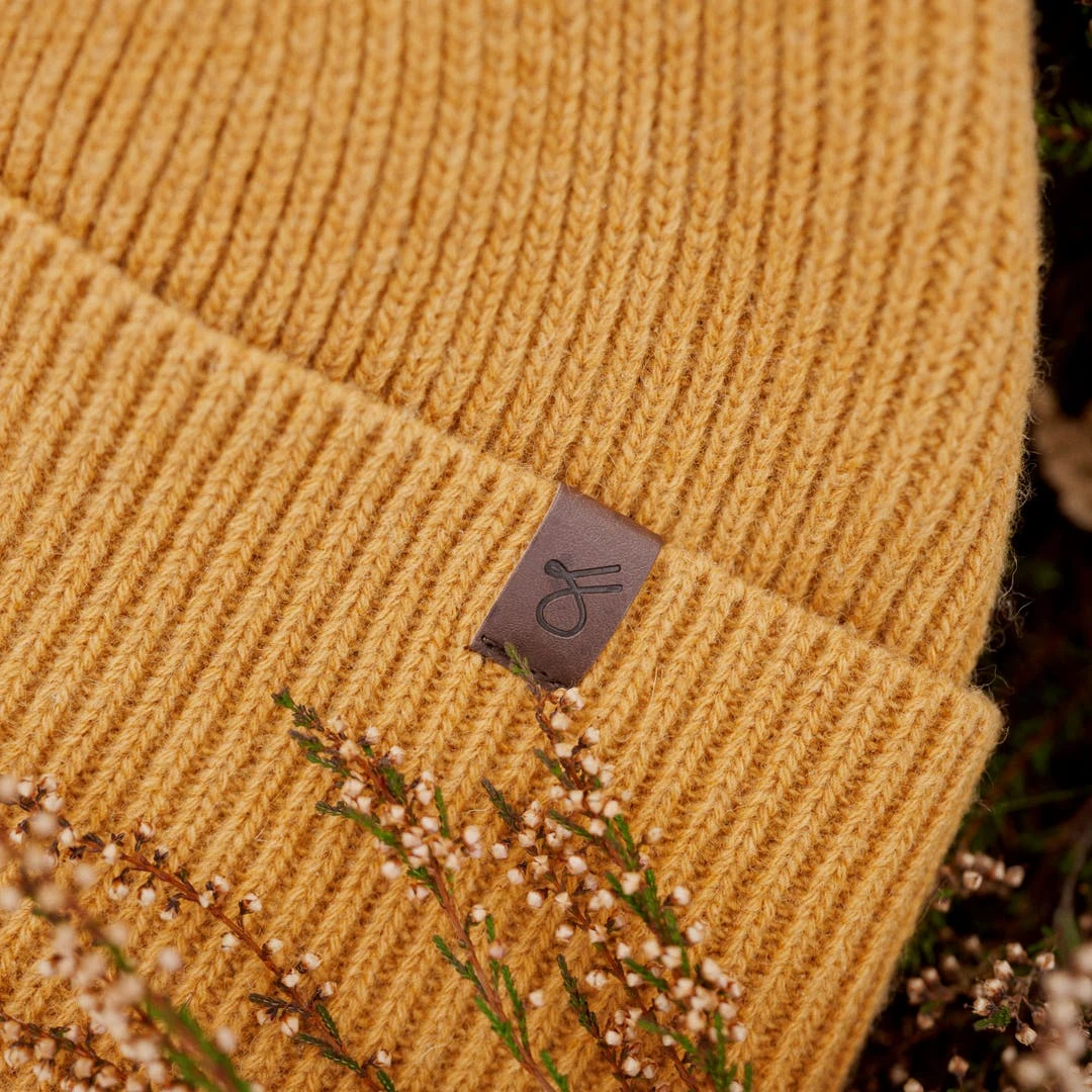 Fawler Hiems | Bonnet Orange à Revers En Laine Recyclée 8 Fawler Hiems | Bonnet Orange à Revers En Laine Recyclée – Image 6