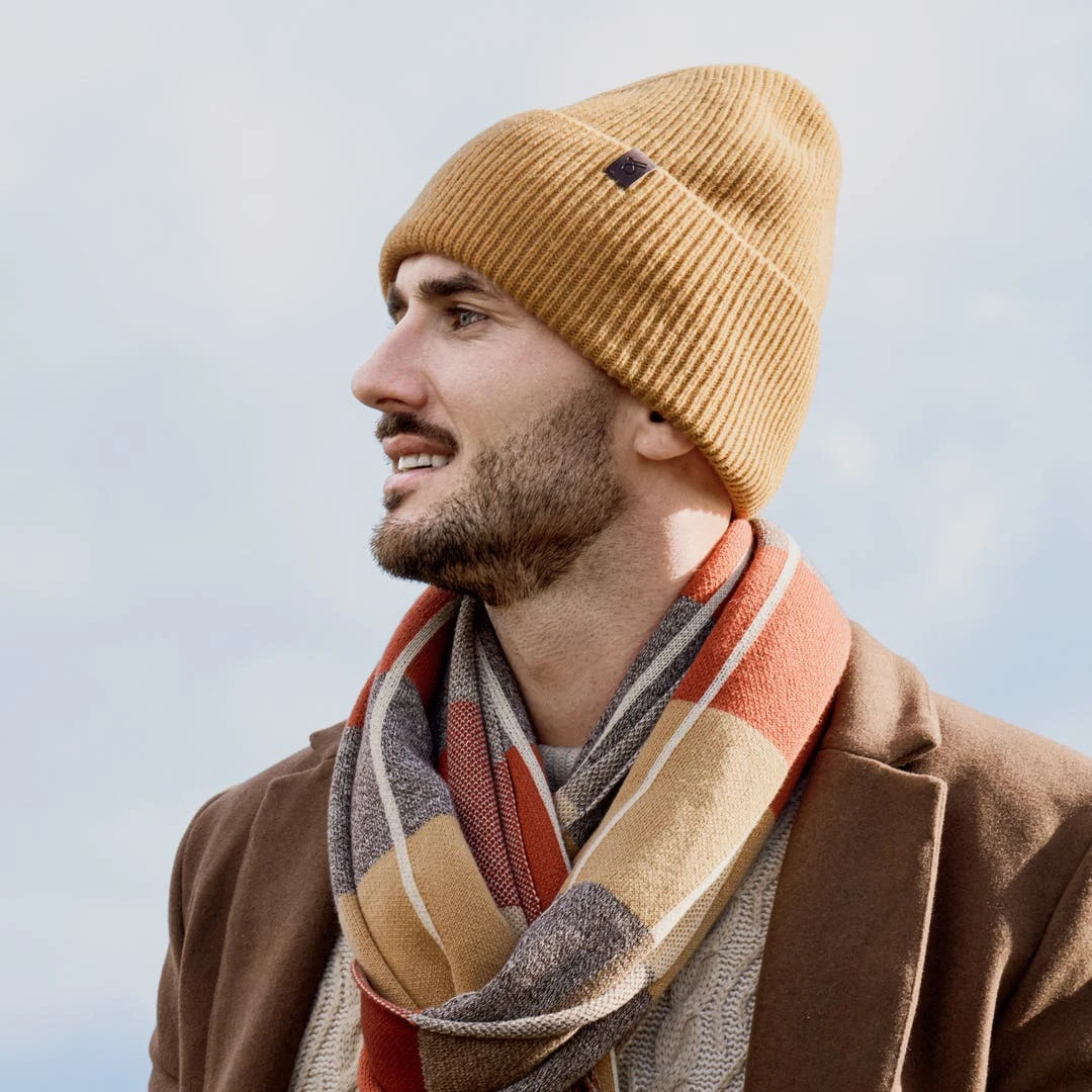 Fawler Hiems | Bonnet Orange à Revers En Laine Recyclée 5 Fawler Hiems | Bonnet Orange à Revers En Laine Recyclée – Image 3