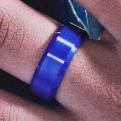 Lucleon Ferrum | Anneau Bleu En Céramique Brossée à Bords Biseautés Polis - 8 Mm -Bijouterie Soldes Boutique ste ll ferrum rings asbj rn 25559 25568 1x1 33 bg