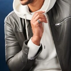 Moody Mason Bague Noire Et Acier à écailles De Dragon 10 Moody Mason Bague Noire Et Acier à écailles De Dragon -Bijouterie Soldes Boutique ste mm sandros nathanwilliam 23607 8