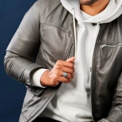 Moody Mason Chevalière Argentée Le Lion 10 Moody Mason Chevalière Argentée Le Lion -Bijouterie Soldes Boutique ste mm sandros nathanwilliam 23625 2